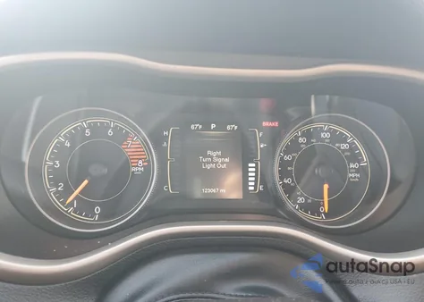 2016 Jeep Cherokee Latitude from USA, damaged, VIN 1C4PJMCS5GW310068